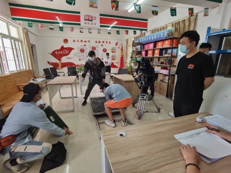 新北区广告片拍摄公司：极简主义践行者，少即是多的视觉哲学